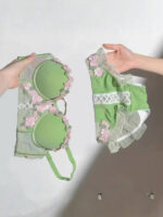 French Retro Floral Embroidered Bikini Set - Image 2